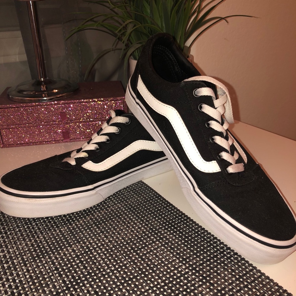 VANS Old Skool Shoes